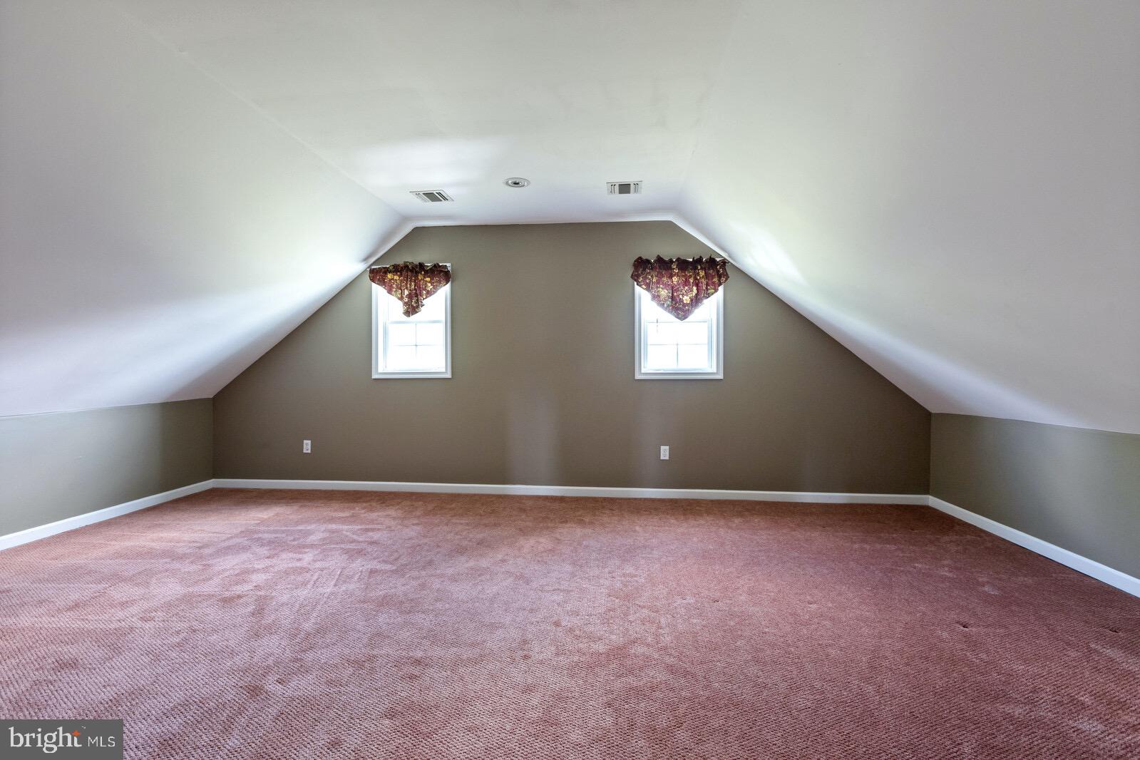 147 Chesterfield Jacobstown Road Wrightstown, NJ 08562 - Photo 32 of 52 Gallery Image 32