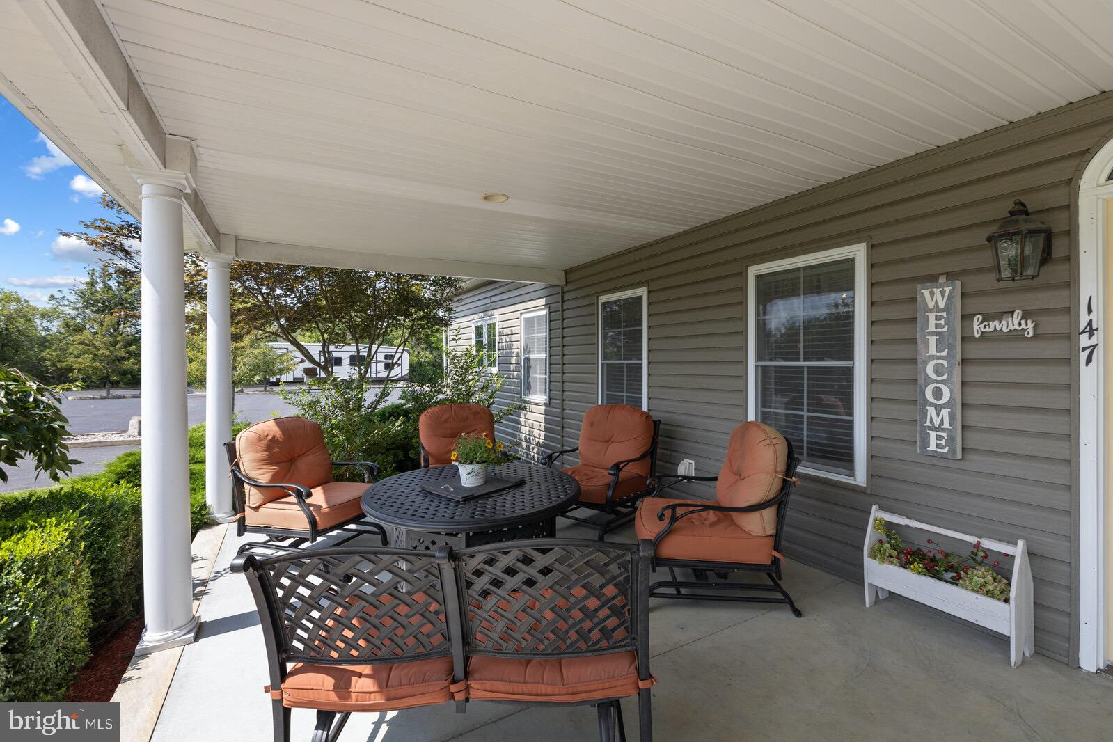 147 Chesterfield Jacobstown Road Wrightstown, NJ 08562 - Photo 5 of 52 Gallery Image 5
