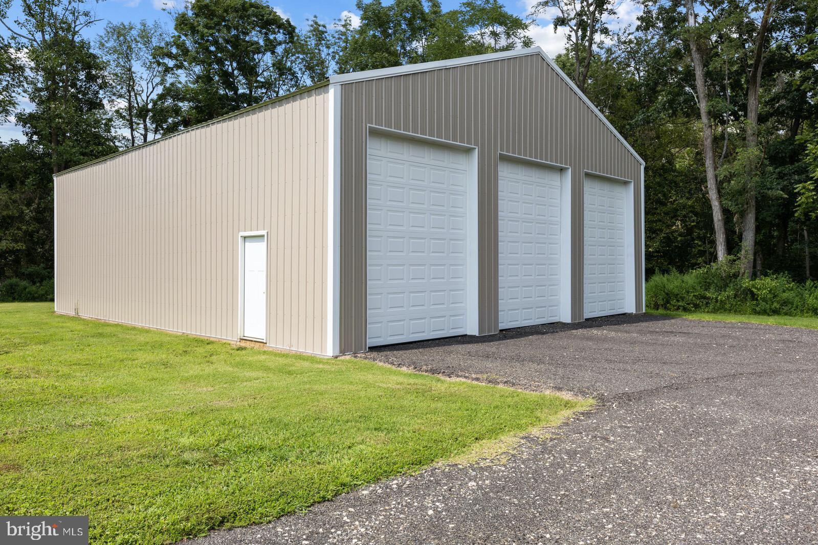 147 Chesterfield Jacobstown Road Wrightstown, NJ 08562 - Photo 42 of 52 Gallery Image 42