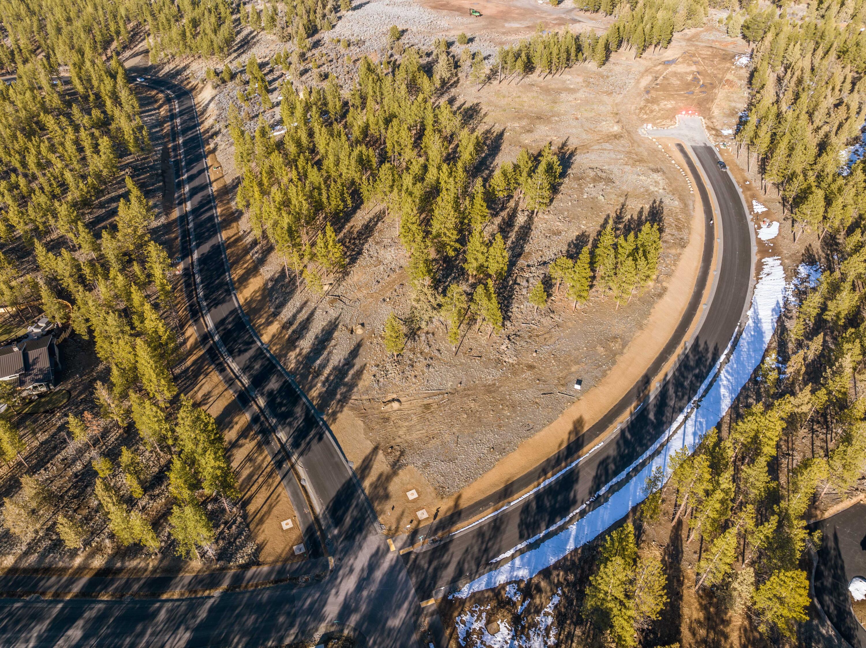 3 Skyline Ranch Road Bend, OR 97703 - Photo 15 of 18 DJI_0322-HDR