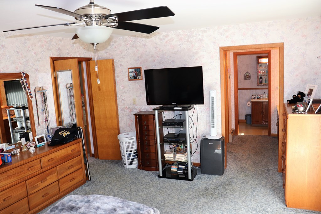 163 Bear Swamp Road Peru, NY 12972 - Photo 11 of 23