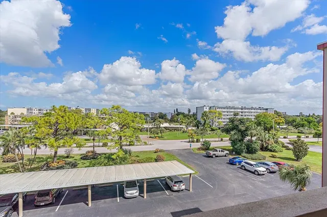 $2,200 | 4460 Ironwood Circle, Unit 403A, Bradenton, FL 34209