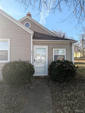 $160,000 | 815 South 4th Street, Greenville, IL 62246
