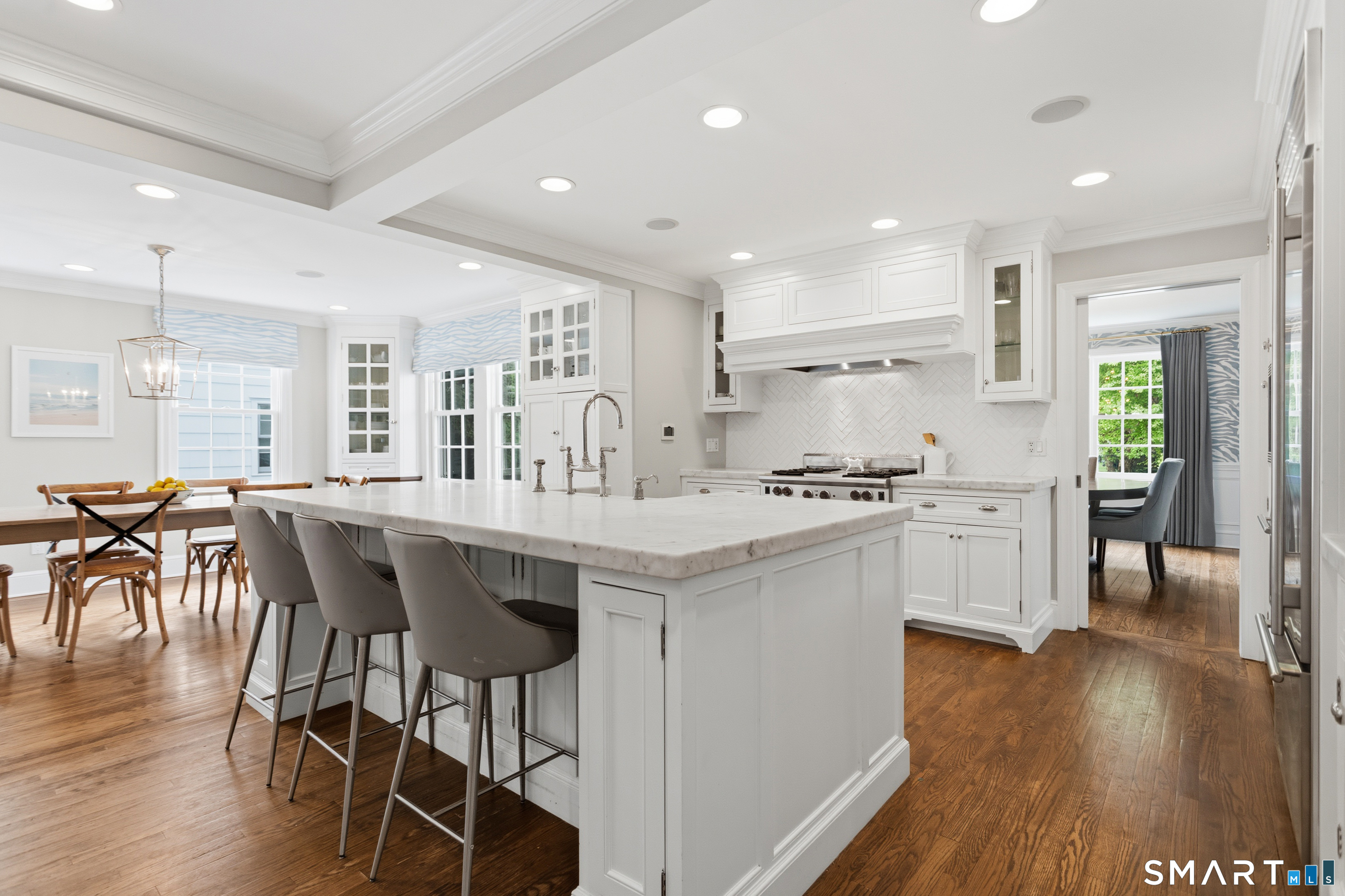 8 Sunset Road Darien, CT 06820 - Photo 7 of 29