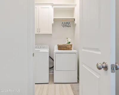 $285,000 | 128 Jagged Grove Lane, Youngsville, LA 70592