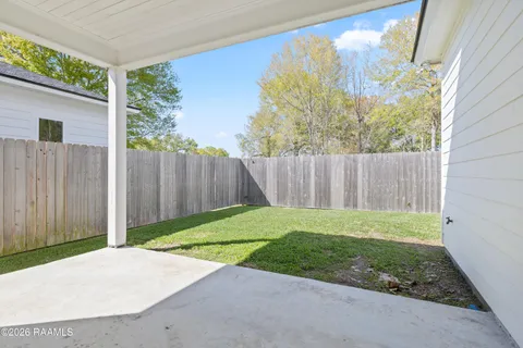 $285,000 | 128 Jagged Grove Lane, Youngsville, LA 70592