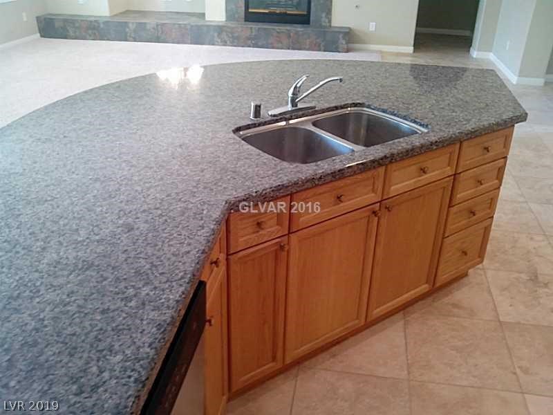 7623 Cascade Ridge Court Las Vegas, NV 89113 - Photo 10 of 35 Gallery Image 10
