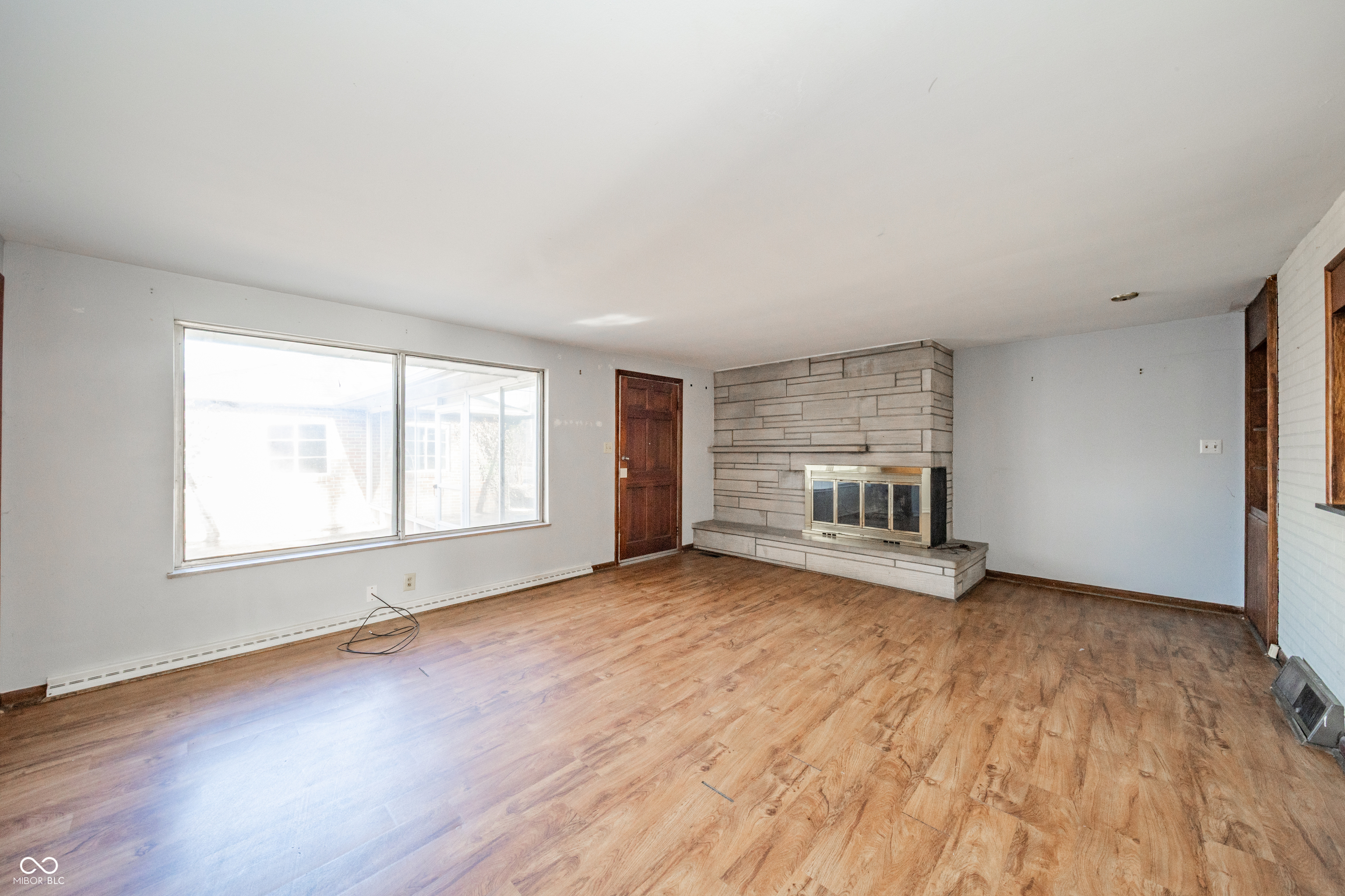 208 Elva Street Anderson, IN 46013 - Photo 13 of 36