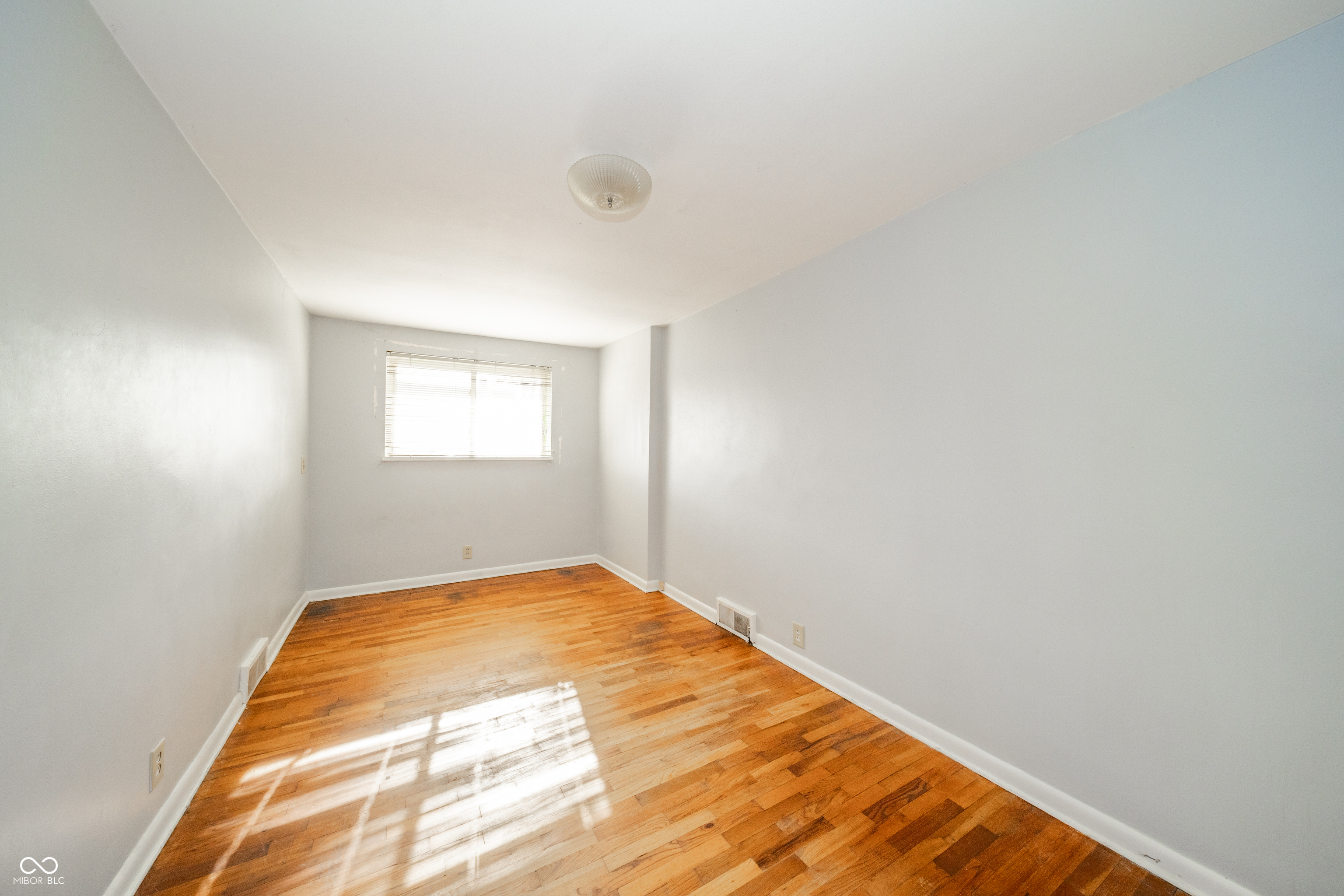 208 Elva Street Anderson, IN 46013 - Photo 19 of 36