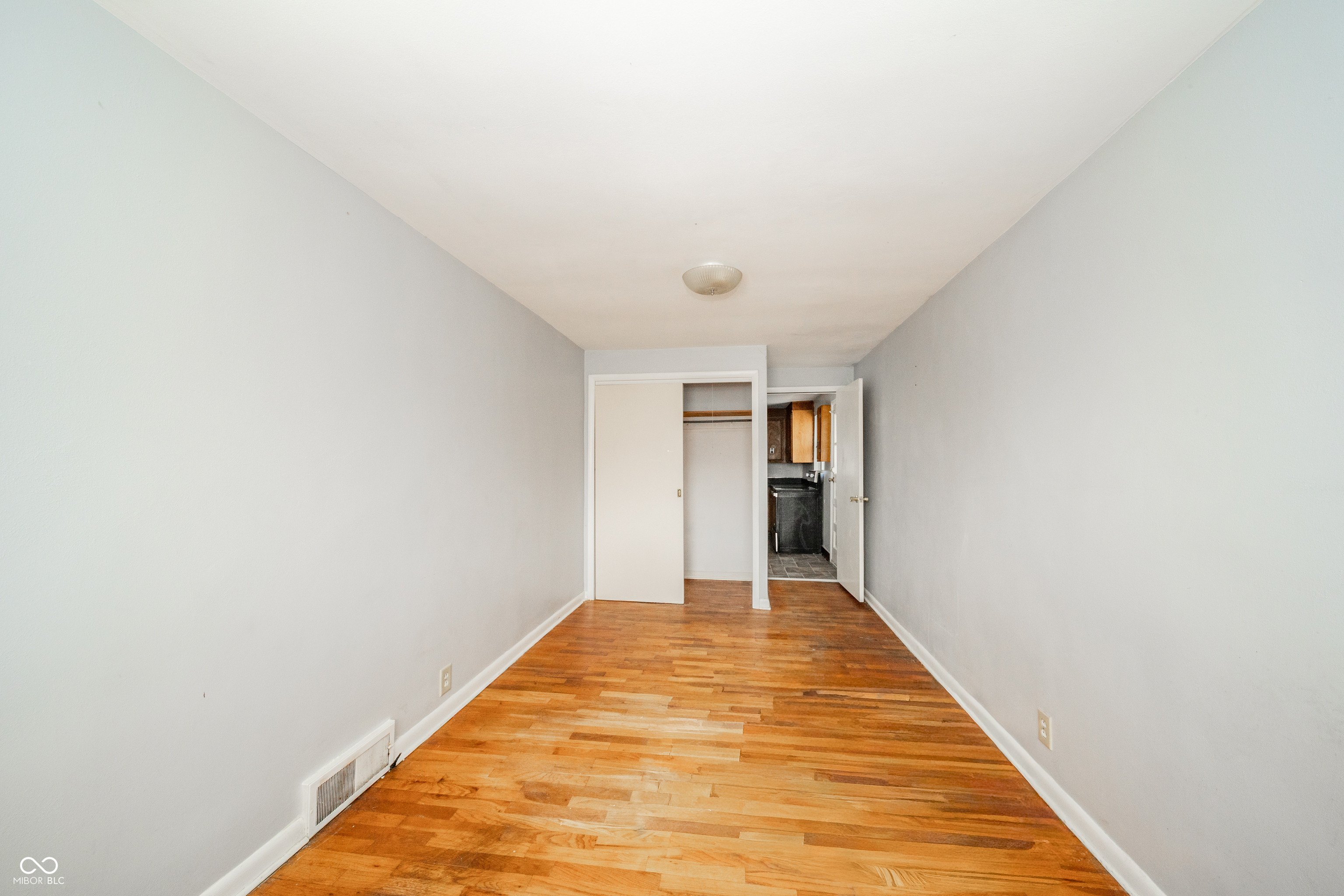 208 Elva Street Anderson, IN 46013 - Photo 20 of 36