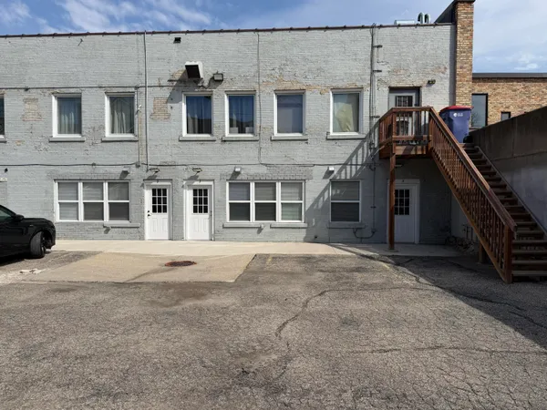 $1,800 | 138 Fulton Street East, Unit 2, Grand Rapids, MI 49503