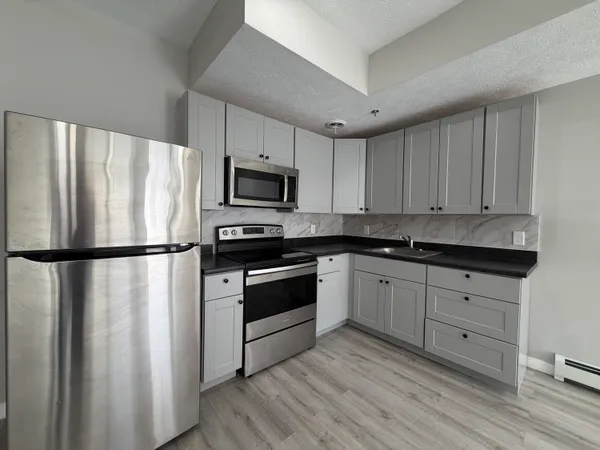 $1,800 | 138 Fulton Street East, Unit 2, Grand Rapids, MI 49503