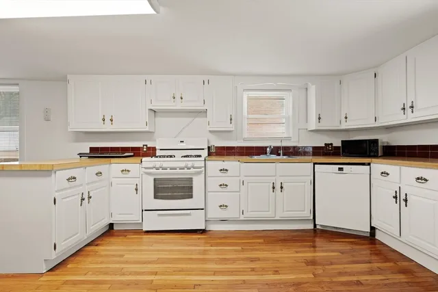 $879,900 | 5 Sylvia Road, Medford, MA 02155