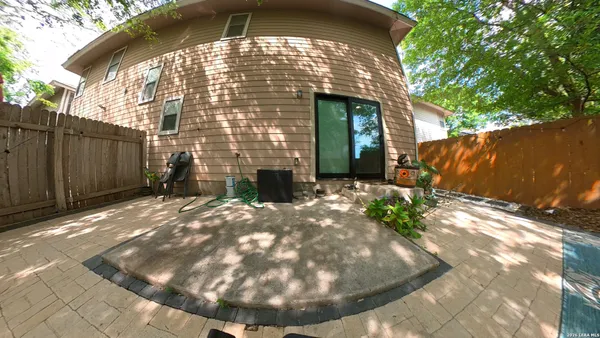 $2,000 | 6102 South Jolie Court, San Antonio, TX 78240