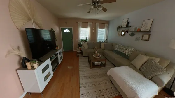 $2,000 | 6102 South Jolie Court, San Antonio, TX 78240