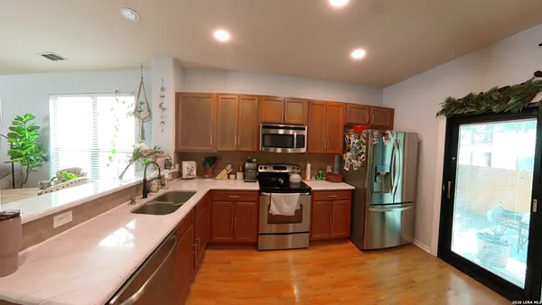 $2,000 | 6102 South Jolie Court, San Antonio, TX 78240