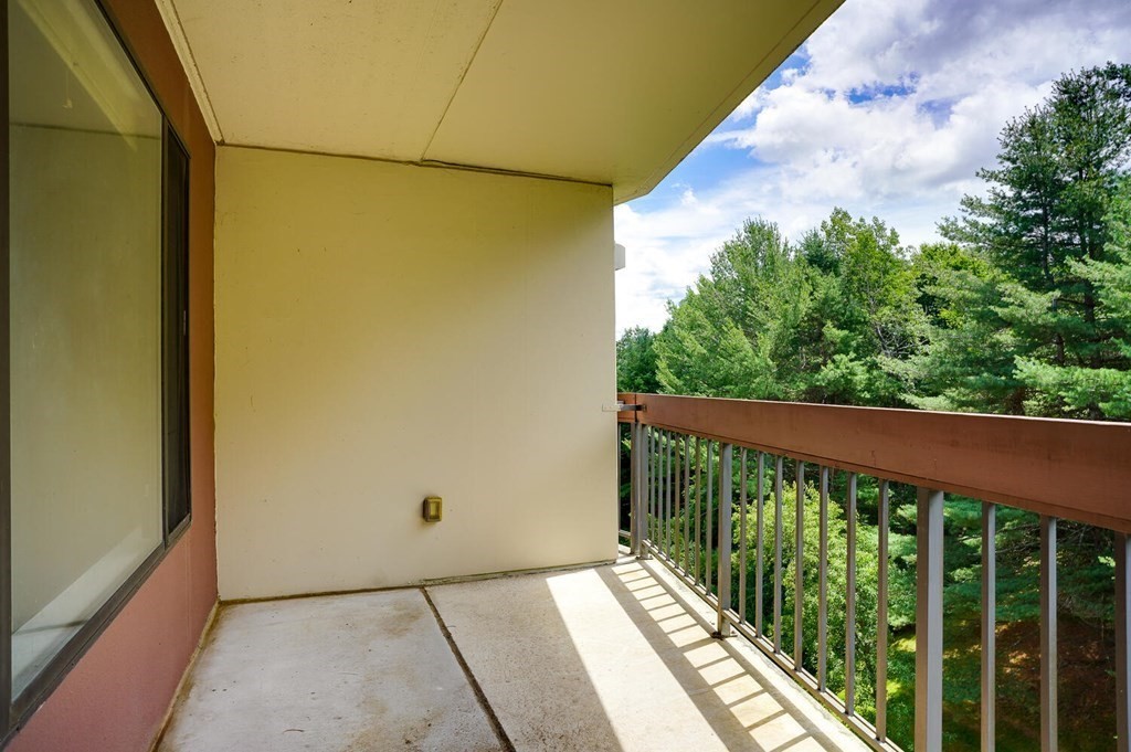 1550 Worcester Road, Unit 607 Framingham, MA 01702 - Photo 14 of 26