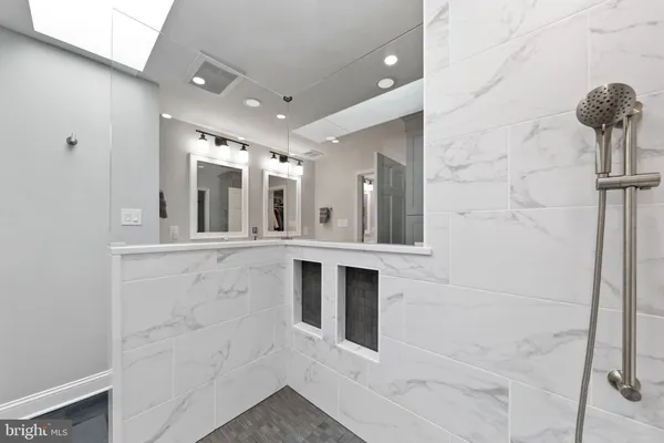 $825,000 | 13 Silver Lake Drive, Shamong, NJ 08088