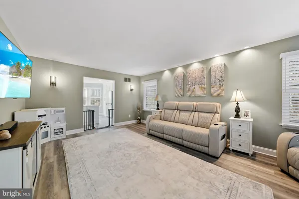 $825,000 | 13 Silver Lake Drive, Shamong, NJ 08088