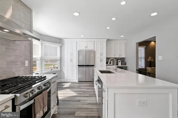 $825,000 | 13 Silver Lake Drive, Shamong, NJ 08088