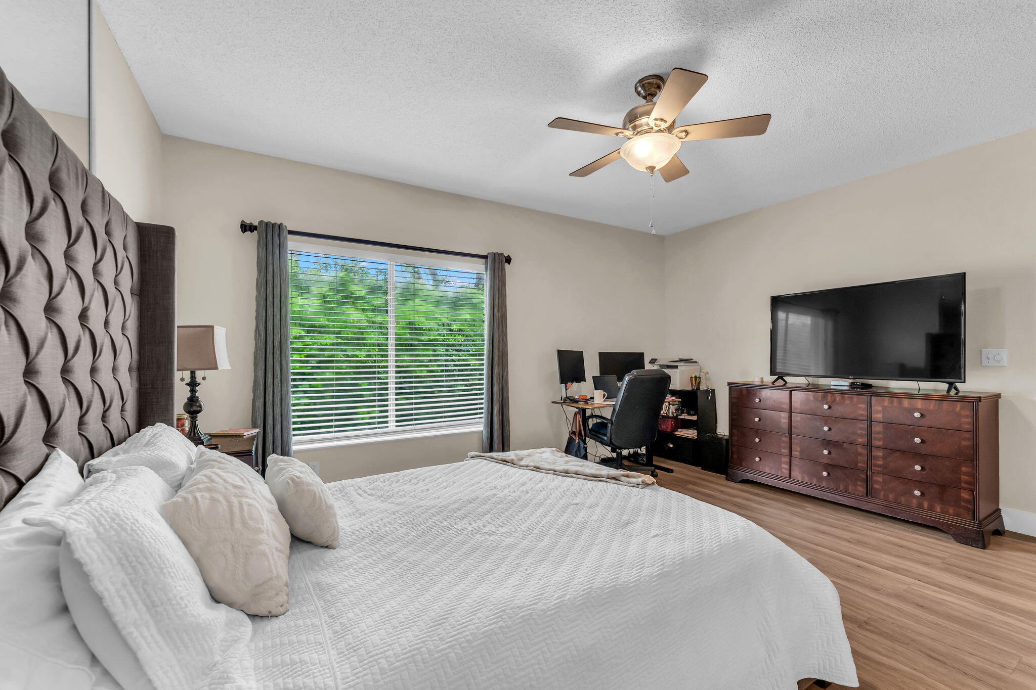 8385 Vía Serena Boca Raton, FL 33433 - Photo 18 of 35 13-web-or-mls-DON01089
