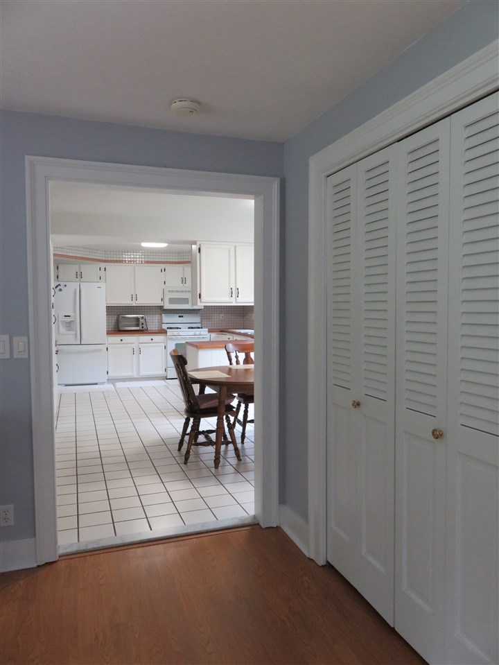 18 Hilltop Drive Rindge, NH 03461 - Photo 13 of 40