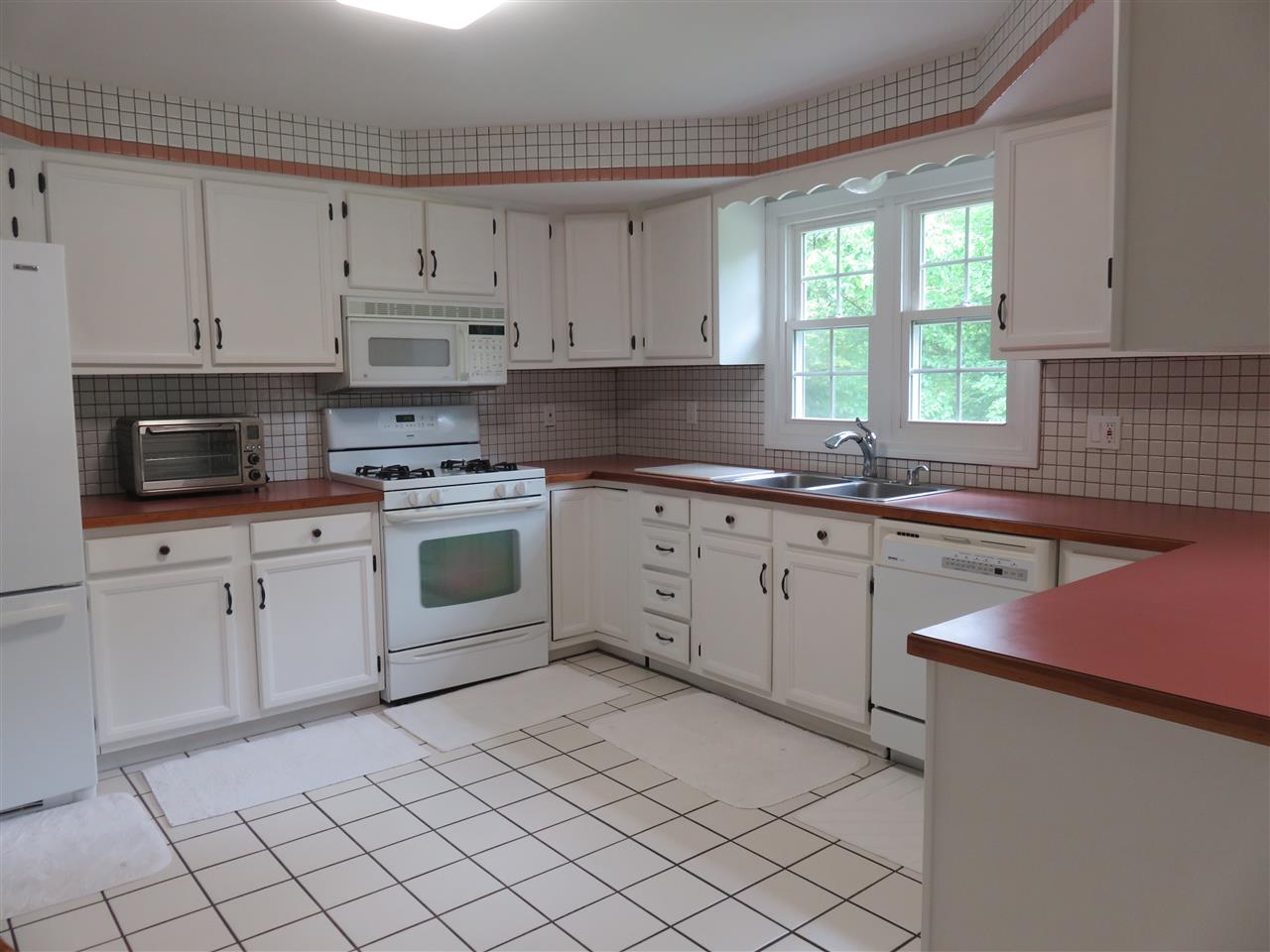 18 Hilltop Drive Rindge, NH 03461 - Photo 16 of 40