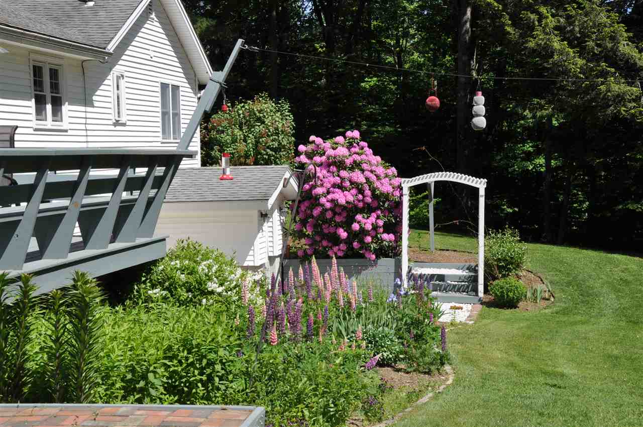 18 Hilltop Drive Rindge, NH 03461 - Photo 7 of 40