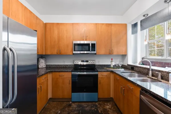 $279,900 | 600 College Street, Unit 113, Hapeville, GA 30354