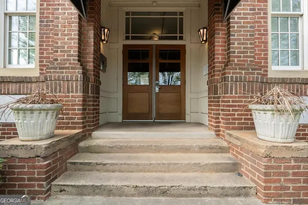 $279,900 | 600 College Street, Unit 113, Hapeville, GA 30354