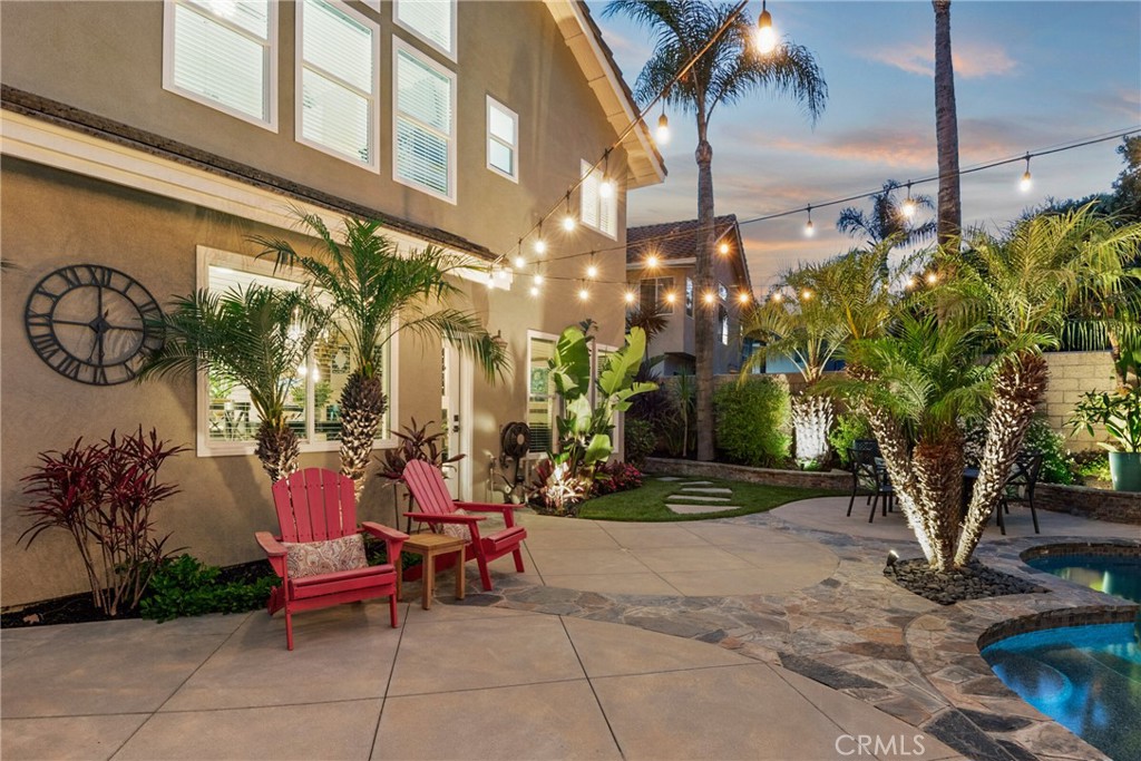 14 San Angelo Lake Forest, CA 92610 - Photo 66 of 70 a group of people sitting in front of a building