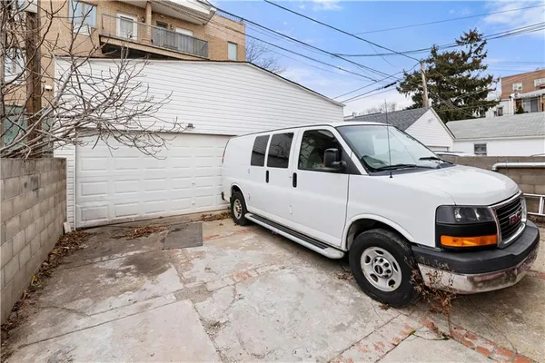 a car parked in front of a building