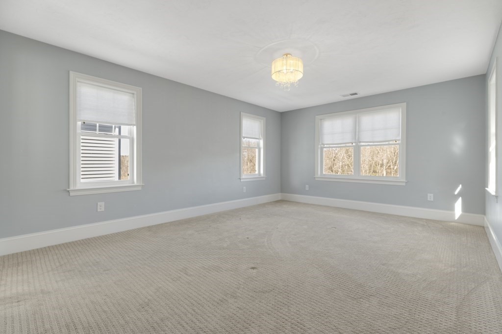 124 Oxbow Road, Unit 124 Framingham, MA 01701 - Photo 20 of 40 Gallery Image 20