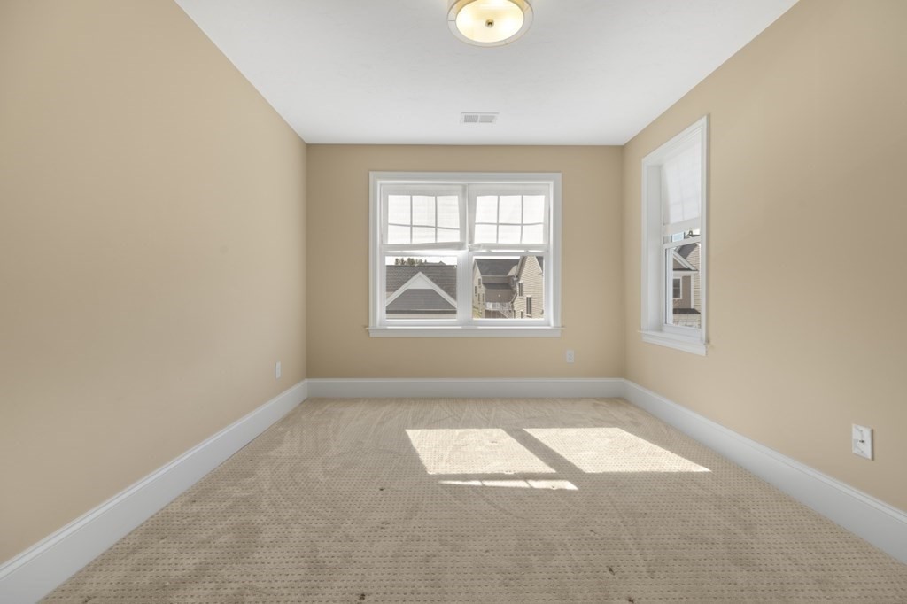 124 Oxbow Road, Unit 124 Framingham, MA 01701 - Photo 26 of 40 Gallery Image 26