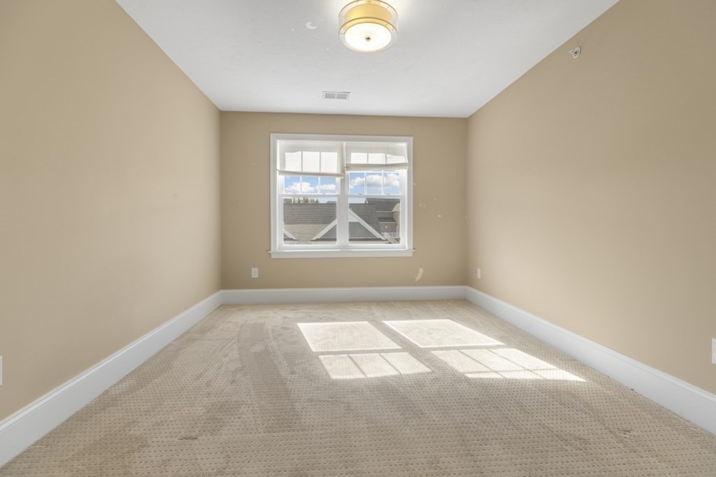 124 Oxbow Road, Unit 124 Framingham, MA 01701 - Photo 28 of 40 Gallery Image 28