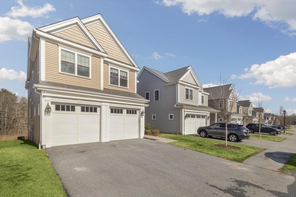 124 Oxbow Road, Unit 124 Framingham, MA 01701 - Photo 38 of 40 Gallery Image 38