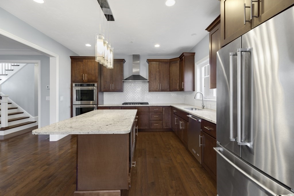 124 Oxbow Road, Unit 124 Framingham, MA 01701 - Photo 5 of 40 Gallery Image 5