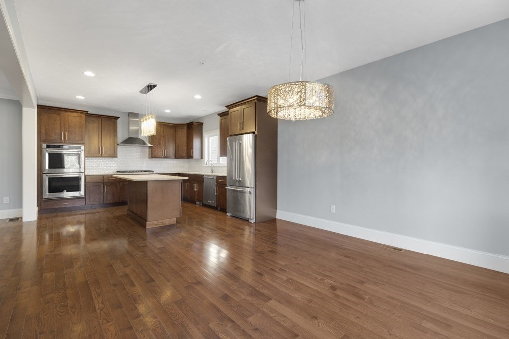 124 Oxbow Road, Unit 124 Framingham, MA 01701 - Photo 8 of 40 Gallery Image 8