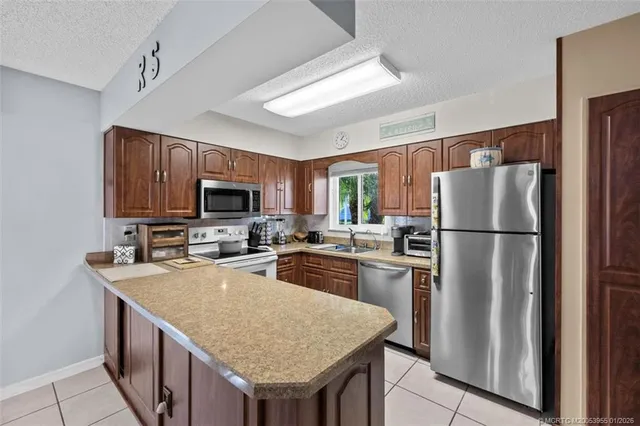 $165,000 | 142 Southeast Village Drive, Port St. Lucie, FL 34952