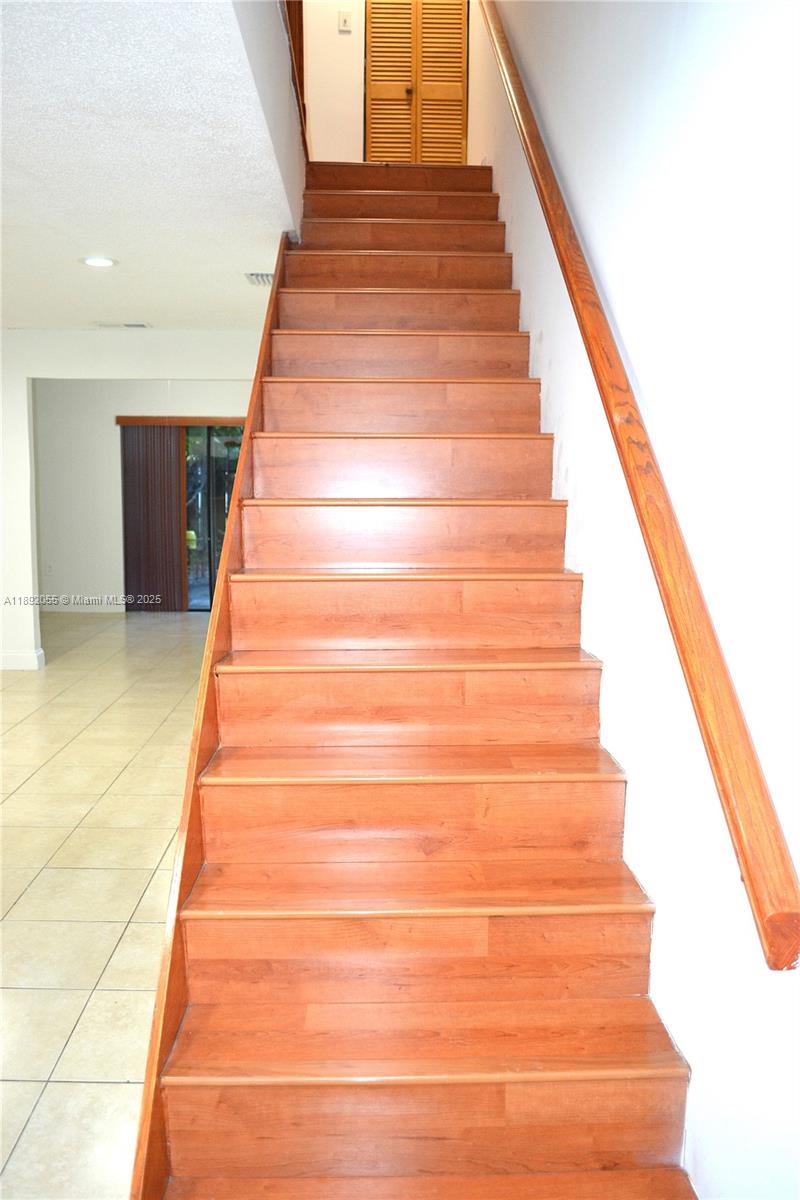 6475 Southwest 129th Place, Unit 4094 Miami, FL 33183 - Photo 4 of 20 a view of entryway