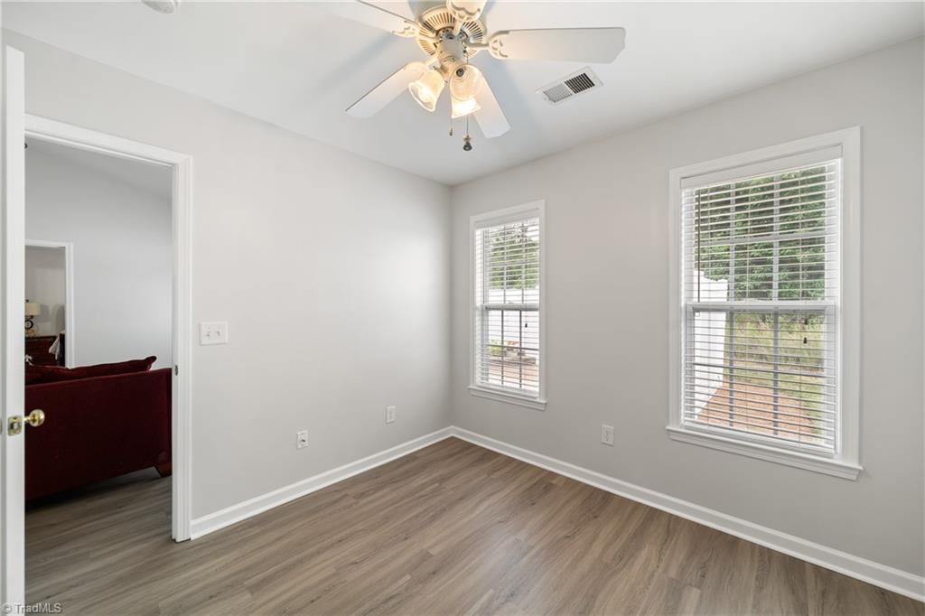 1344 Crosswinds Drive High Point, NC 27265 - Photo 31 of 40
