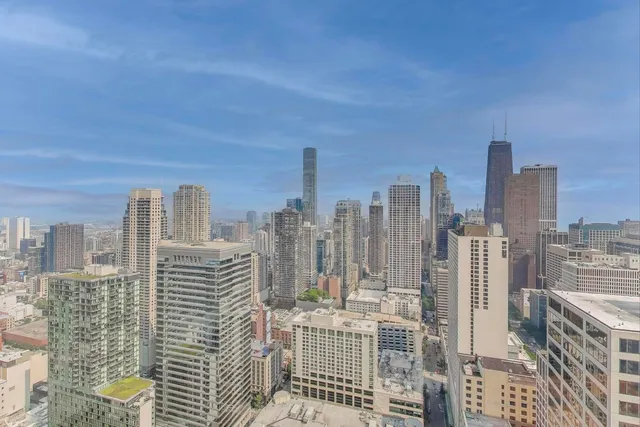 $9,500 | 405 North Wabash Avenue, Unit 5009, Chicago, IL 60611