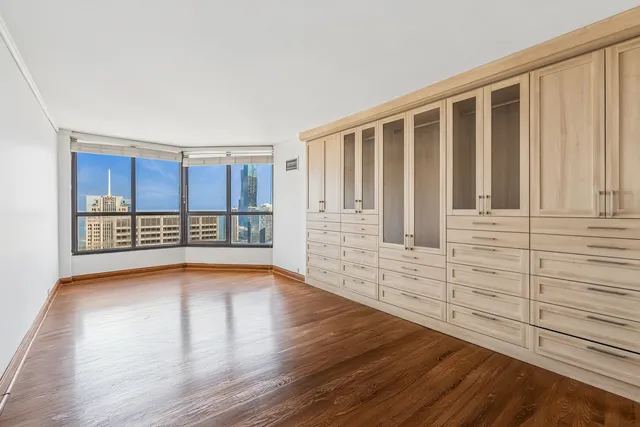 $9,500 | 405 North Wabash Avenue, Unit 5009, Chicago, IL 60611