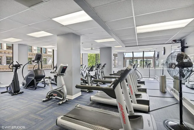 $9,500 | 405 North Wabash Avenue, Unit 5009, Chicago, IL 60611