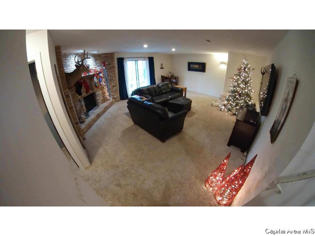 2736 Arrowhead Drive Springfield, IL 62702 - Photo 6 of 23
