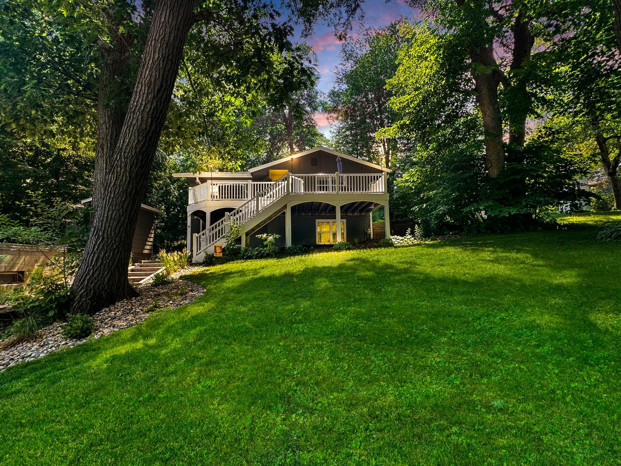 6710 Hopi Road Chanhassen, MN 55317 - Photo 1 of 36