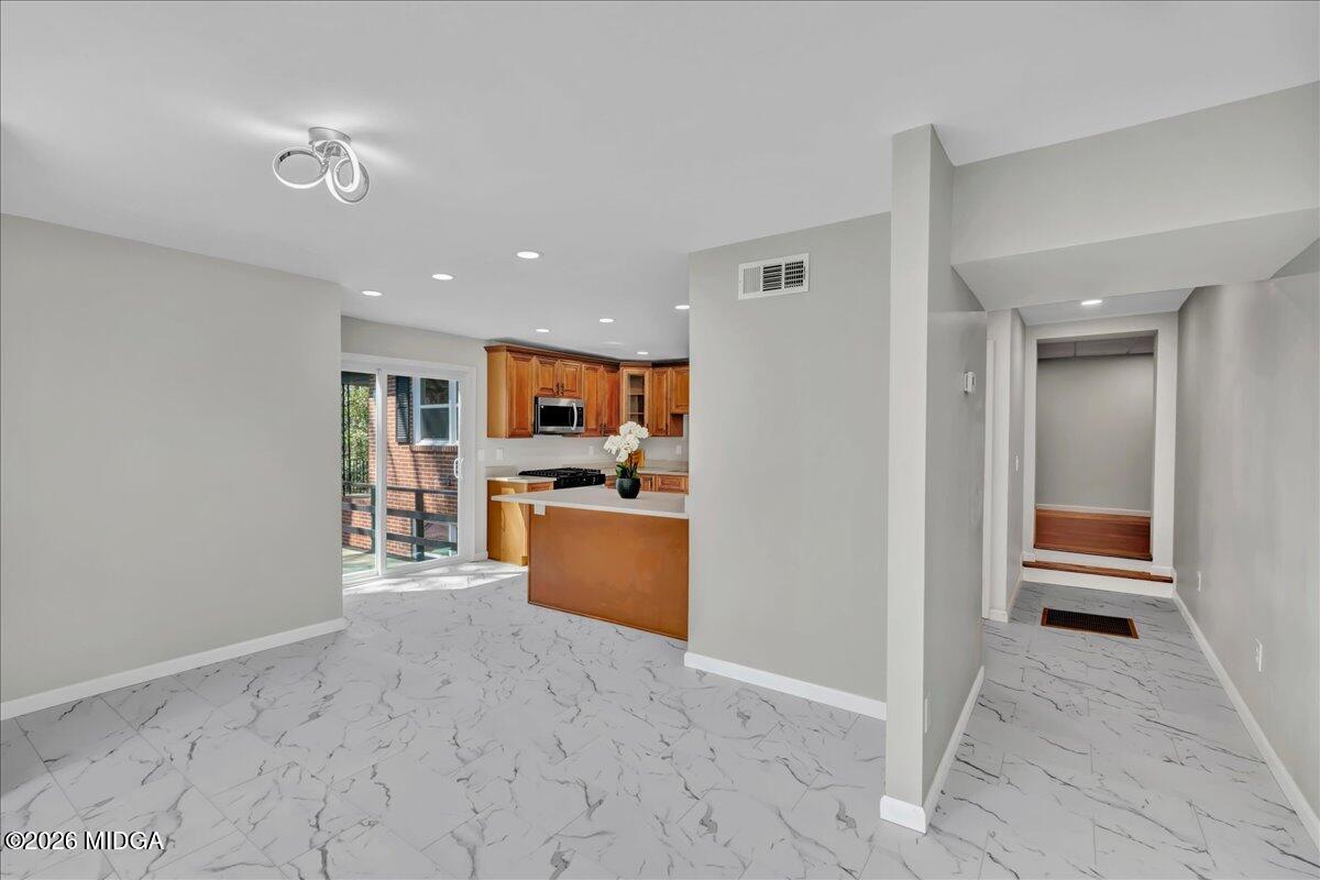 840 Balim Court Macon, GA 31210 - Photo 4 of 39 05-SOP6105