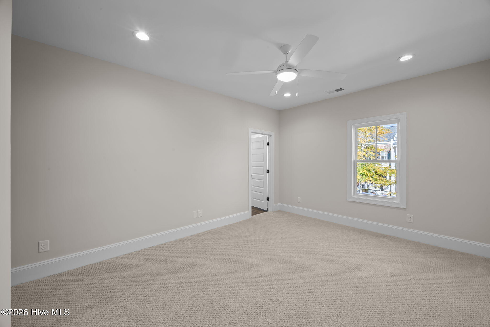 3903 Harkers Way New Bern, NC 28562 - Photo 19 of 31 32-web-or-mls-0C0A3511