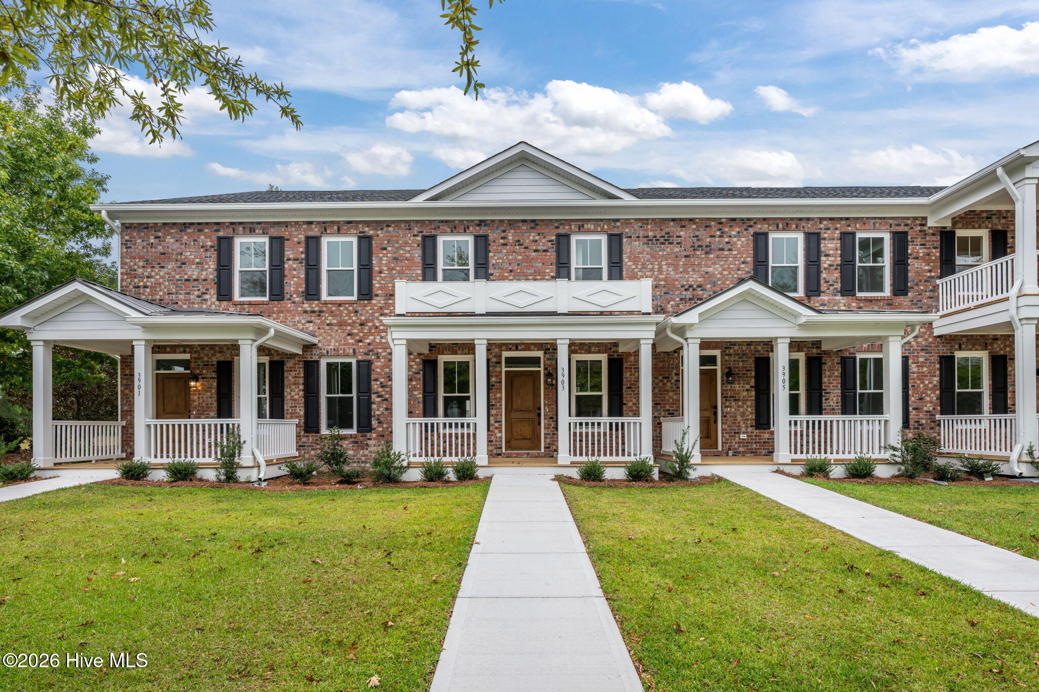 3903 Harkers Way New Bern, NC 28562 - Photo 2 of 31 4-web-or-mls-DSC_5463