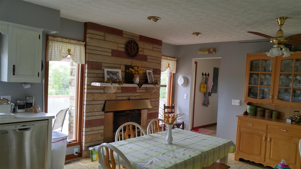 1928 West Borters Road Newberry, IN 47449 - Photo 5 of 20 Gallery Image 5